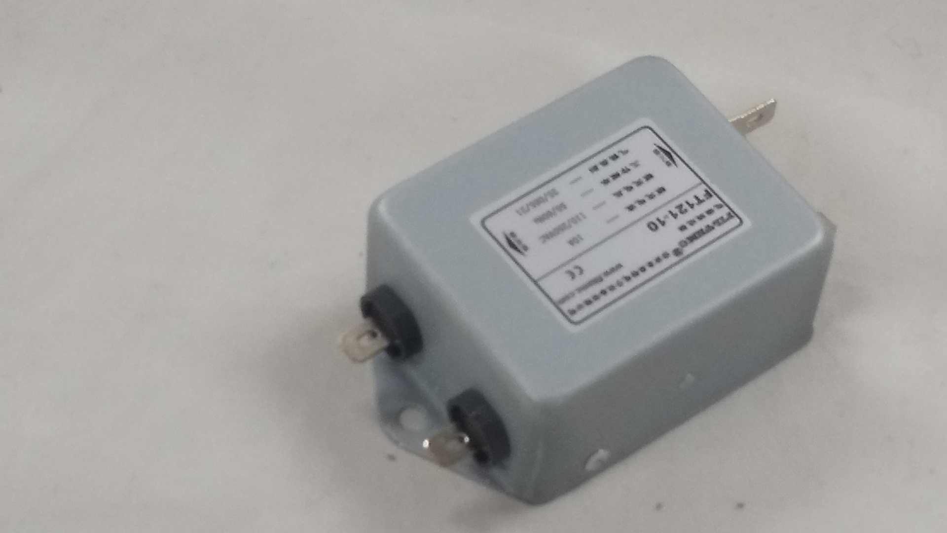 4V 10A 240W@250W dtB^[