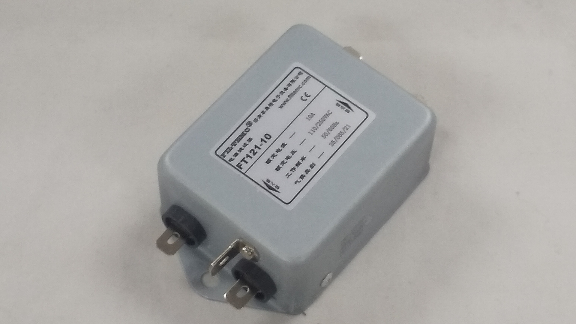 4V 10A 240W@250W dtB^[
