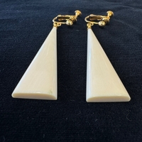 {ۉ CO gCAOiNo.Z_ER027j