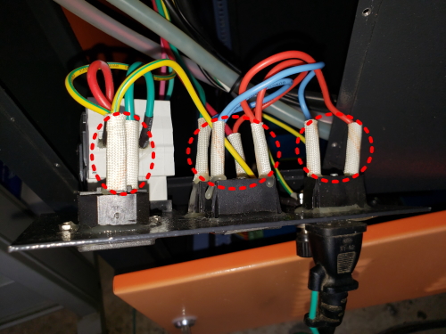 電源コンセント用 耐熱編組チューブ